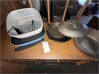 Cast Iron Pots, Pans and Small Frying Skillet