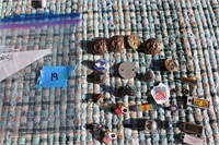 Lot of Vintage Military Buttons, Pins, Etc.