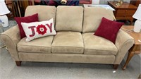 Smith Brothers of Berne Couch w/pillows