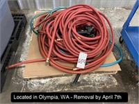 LOT, ASSORTED WATER HOSES ON THIS PALLET
