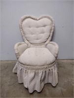 Heart Back Upholstered Chair