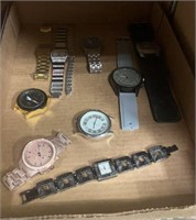 Flat of watches and watch bands