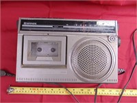 Vintage radio, works