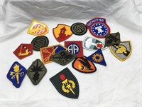 Lot Of 17 Assorted US Military Uniform Patches