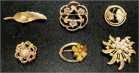 Sarah Conventry Brooch & More Womens Jewelry
