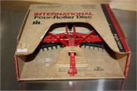 1/16 scale International Four Roller Disc in box