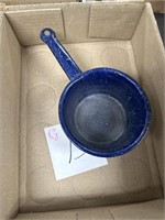 SMALL BLUE ENAMELED PAN