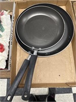 Two Farberware pans