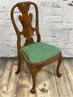 Vintage Queen Anne Carved Shell Chair w/ Claw & Ba