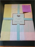 Well Dressed Home Table Cloth - New