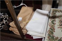 LINEN NAPKINS