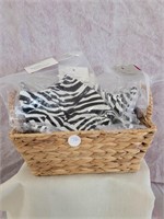 6 High End 3-6mos Cute Tiger Stripe Bloomers