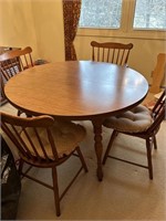 Maple Dining Table w/4 Chairs