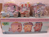 BUNNY TOWNE HAND PAINTED PORCELAIN LIGHTED TRAIN