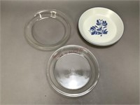 Pyrex and Pealtzgraff Pie Dishes