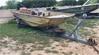 Lowe Boat w/Mercury 18XD