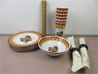 Rooster Dishes, Plastic