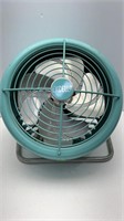 10" METAL EXCELLA PORTABLE STEEL FAN WORKING