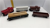 5--O SCALE TRAINS-PLASTIC