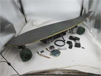 Skateboard vintage converti électrique avec