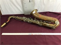 vintage Martin Comm II saxophone