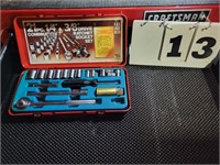 Ratchet Socket set 21 piece 1/4 and 3/8 inch Drive