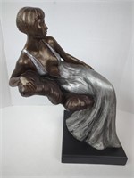 Stunning Alice Heath 'Sultry" Statue