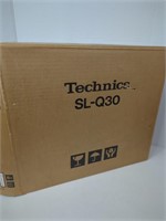 Technics SL-Q30 Direct Drive Turntable NOS