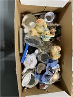 Small Box of Miscellaneous Items