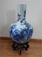 Antique Chinese Blue/White Dragon Porcelain Vase