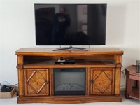 Flat Screen TV & Cabinet w/ Remote Control Heater