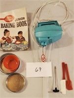 VINTAGE TOY MIXER AND COOKBOOK