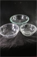Set of 3 Nesting Bowls Pyrex