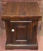Vtg Mersman Furn 159-24 Solid Wood End Table