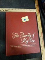 The Family Of Hy-Vee Book 60 Years