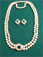 Vtg Danecrarft Genuine Pearl Necklace / Earrings