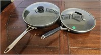 2 Skillets with Glass Lids