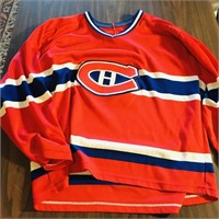 Montreal Canadiens NHL Jersey (Size Small)