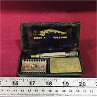 Vintage Gillette Shaving Kit