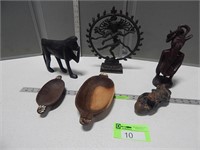 Figurines, wooden bowls and  a flute