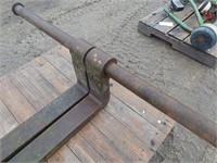 4" W x 42" L heavy forks; bar is approx. 53"