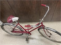 Vintage Schwinn lady’s bike