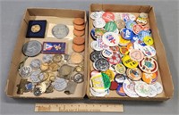 Buttons; Tokens & Medals Advertising Lot