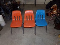 3-stackable chairs
