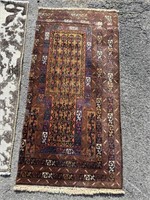 Handmade Rug 4'10" x 2'2" - cut rug