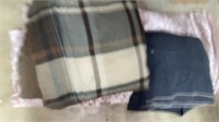 2 COMFORTERS- FULL SIZE AND BLANKET