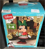 Minnie mouse Christmas inflatable