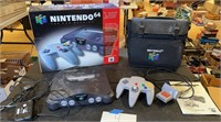 Nintendo 64 N64 Game Console w/ Cables Origina Box
