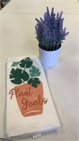 Plant goals towel and lavender pot