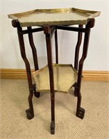 DESIRABLE EARLY 1900'S ORIENTAL ACCENT TABLE